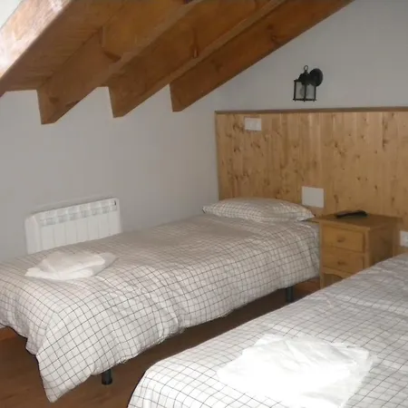 Rural Cuatro Calles 3*