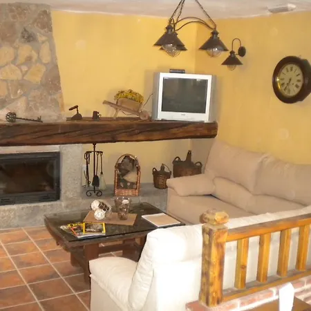 Pensionat Rural Cuatro Calles San Martín del Pimpollar