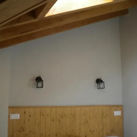 Rural Cuatro Calles 3* San Martín del Pimpollar